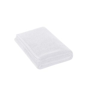 dulux-white-bath-towel